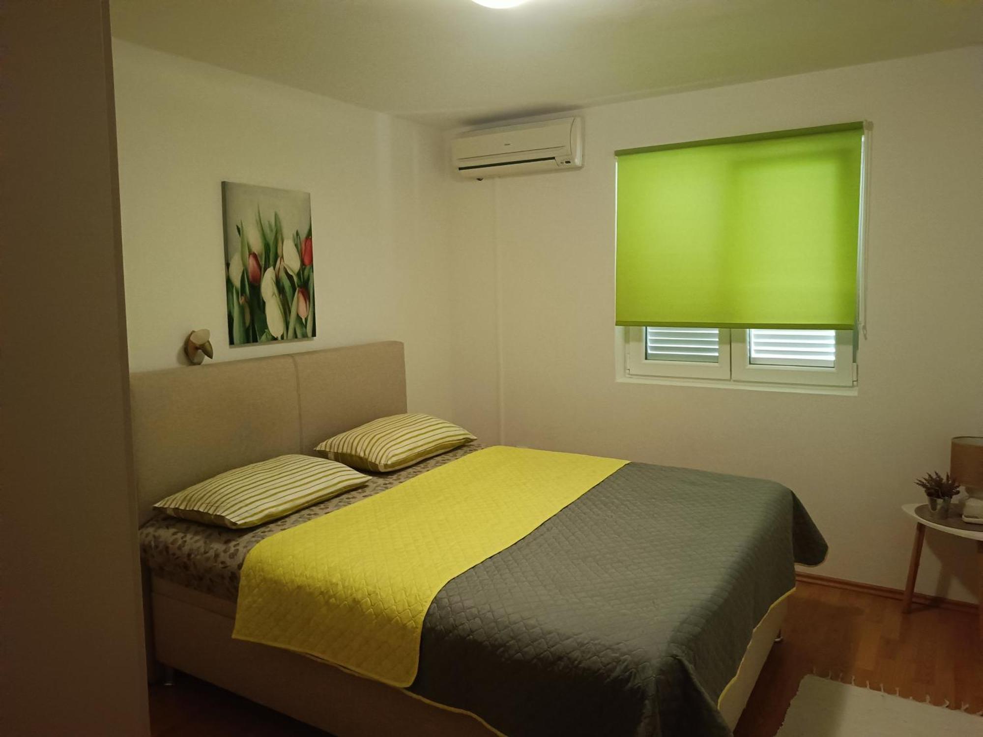 Apartment Ivana Turanj Ruang foto
